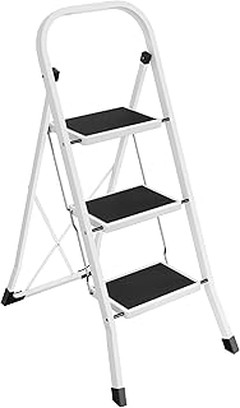 Cómo Mantener tus Escaleras Plegables para Mayor Durabilidad y Seguridad